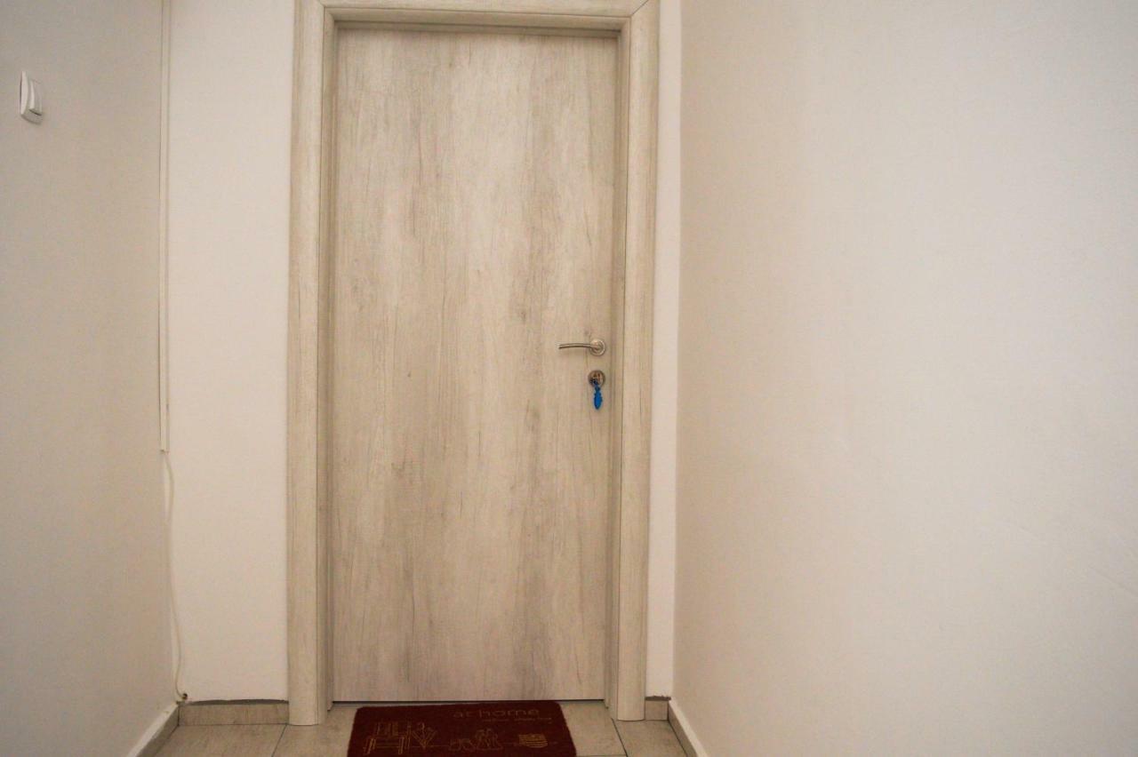 Studio Apartments Ilija Kotor Luaran gambar