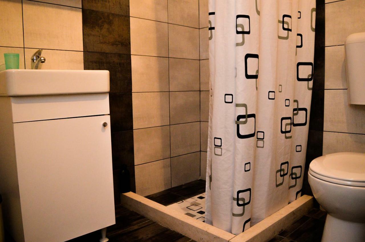 Studio Apartments Ilija Kotor Luaran gambar